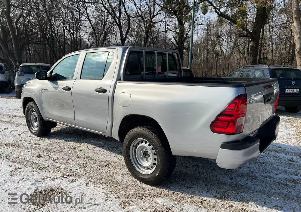 TOYOTA Hilux 2.4 D-4D Double Cab DLX 4x4