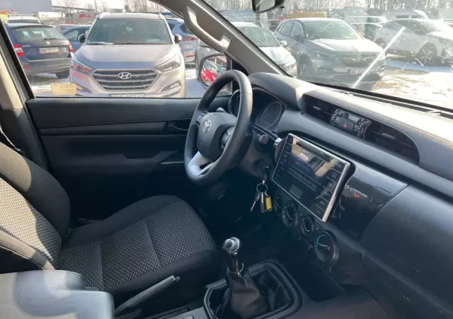 TOYOTA Hilux 2.4 D-4D Double Cab DLX 4x4