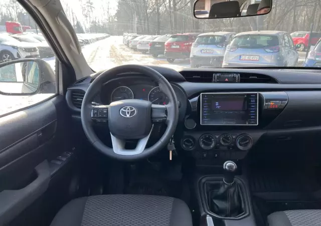 TOYOTA Hilux 2.4 D-4D Double Cab DLX 4x4