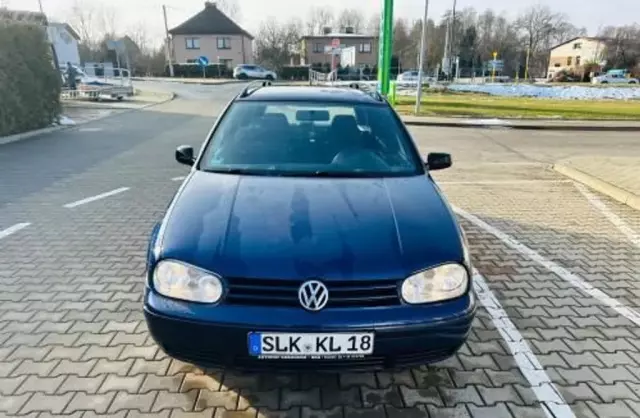 VOLKSWAGEN Bora 