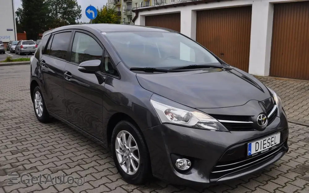 TOYOTA Verso 1.6 D-4D 5-Sitzer Start/Stop Comfort