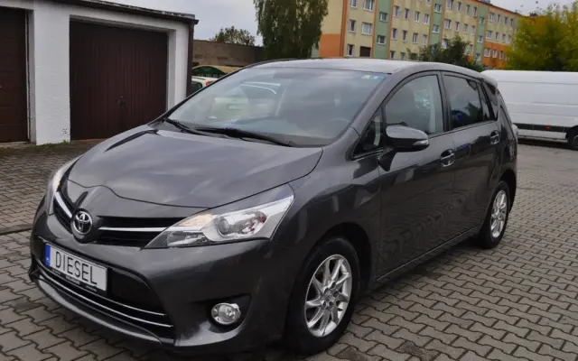 TOYOTA Verso 1.6 D-4D 5-Sitzer Start/Stop Comfort