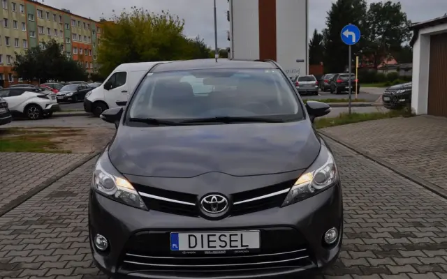 TOYOTA Verso 1.6 D-4D 5-Sitzer Start/Stop Comfort