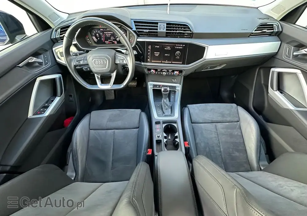 AUDI Q3 35 TFSI S line S tronic