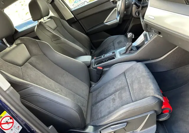 AUDI Q3 35 TFSI S line S tronic