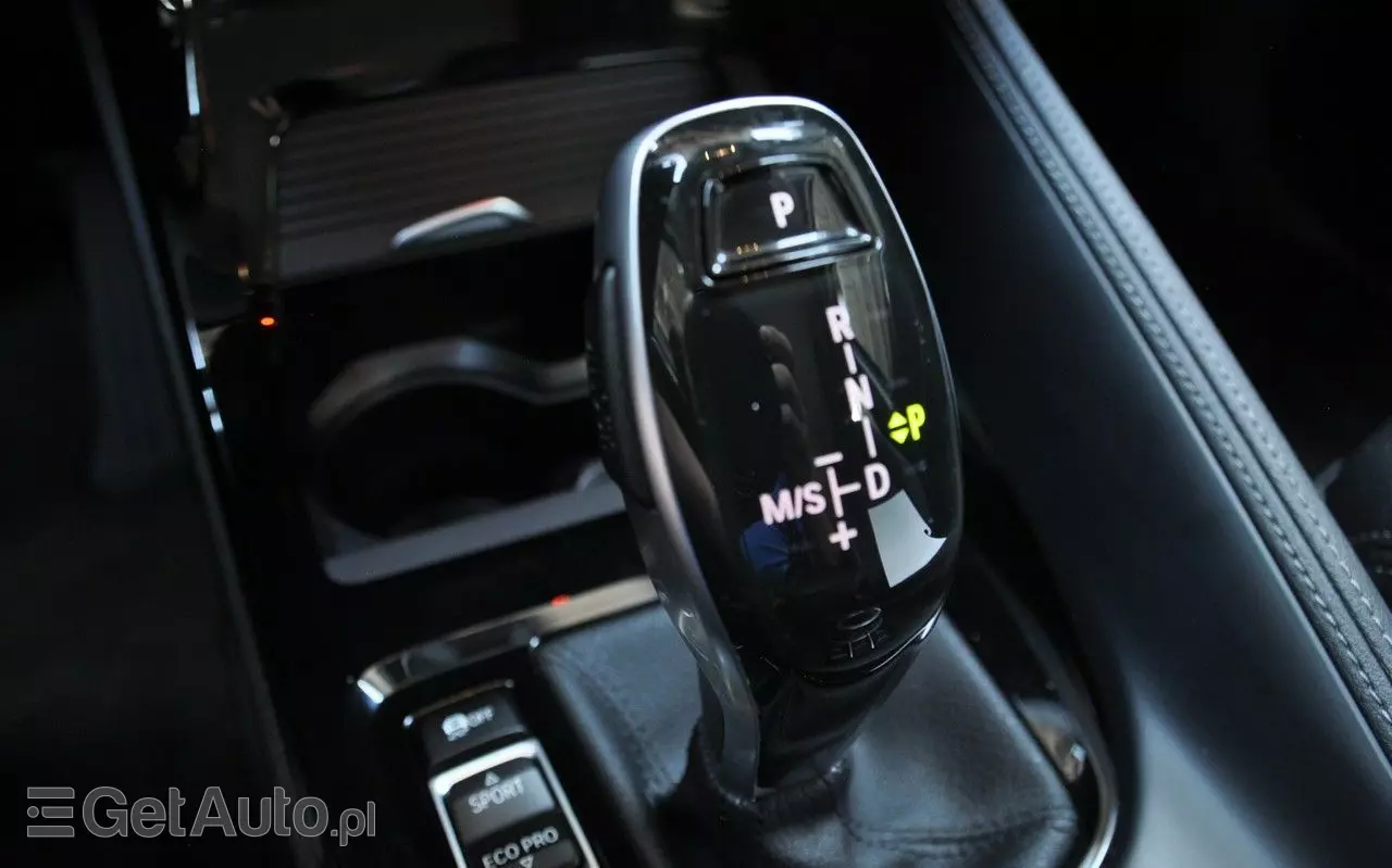 BMW X1 SDrive18i GPF xLine