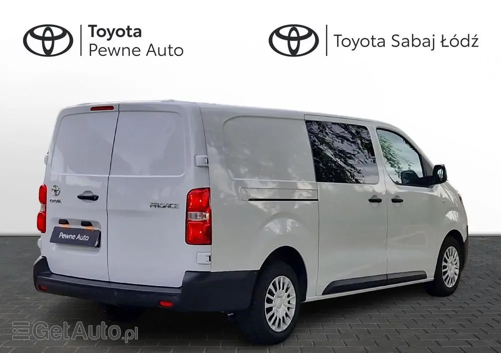 TOYOTA PROACE 