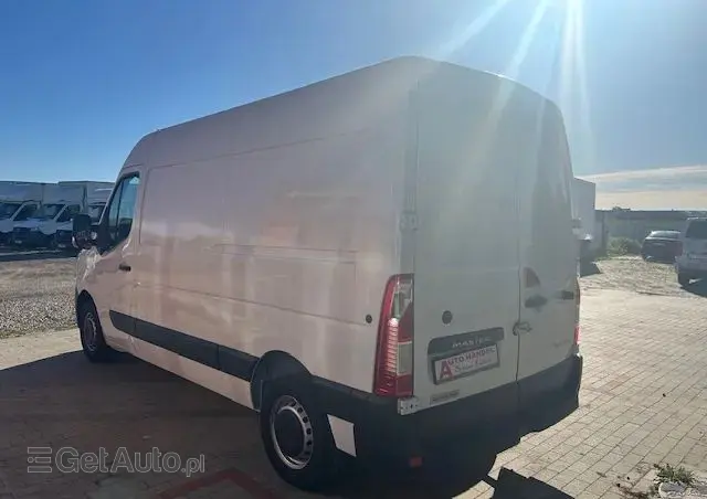 RENAULT Master L2H2 
