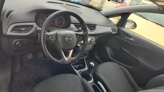 OPEL Corsa Color Edition