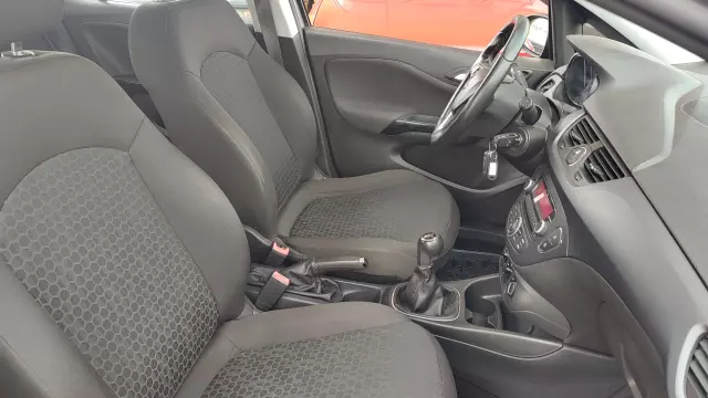 OPEL Corsa Color Edition