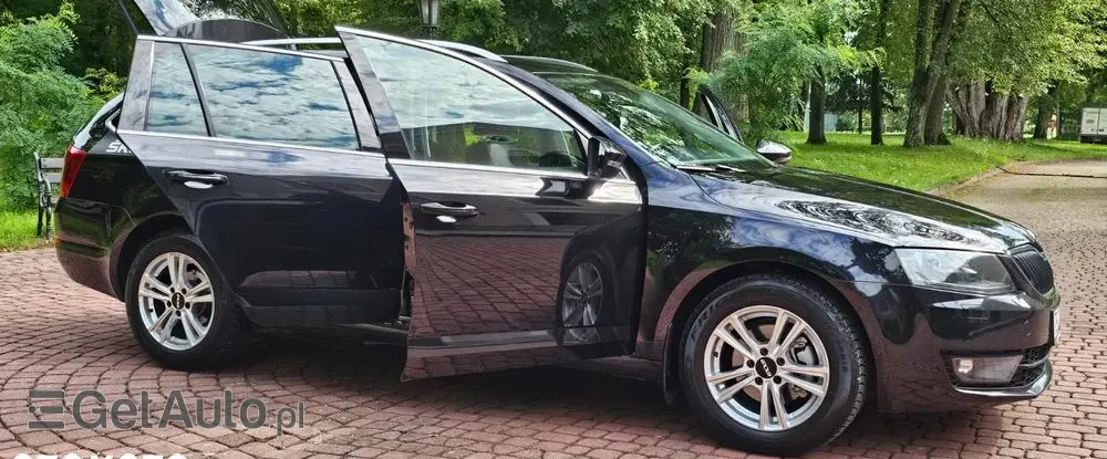 SKODA Octavia 2.0 TDI Style DSG