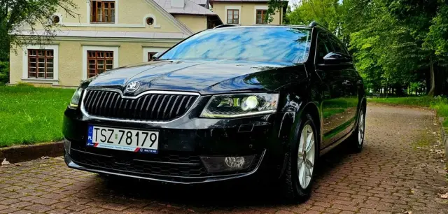 SKODA Octavia 2.0 TDI Style DSG
