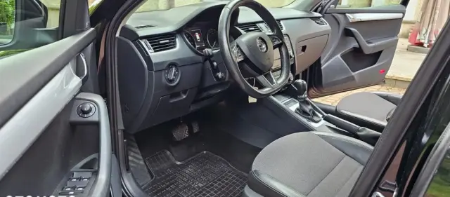 SKODA Octavia 2.0 TDI Style DSG