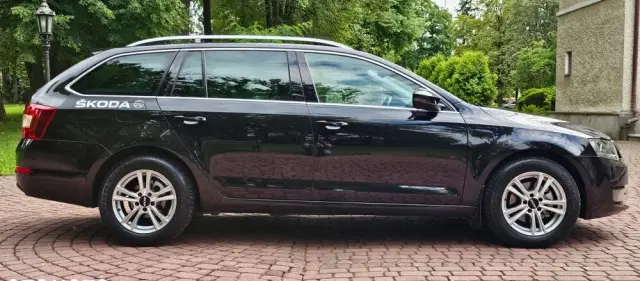 SKODA Octavia 2.0 TDI Style DSG