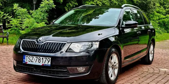 SKODA Octavia 2.0 TDI Style DSG