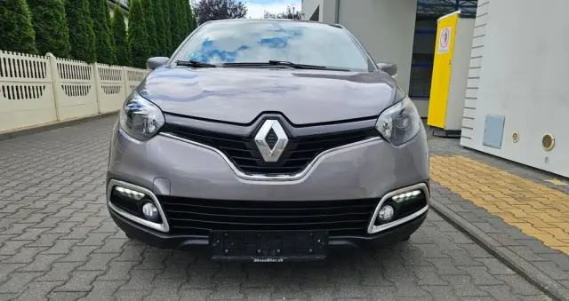 RENAULT Captur (ENERGY) TCe 90 LIMITED