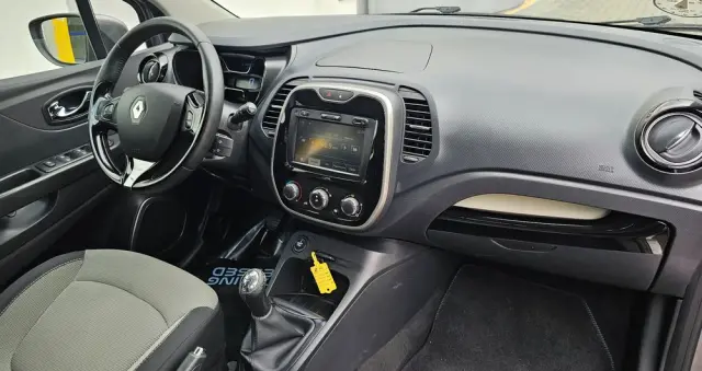 RENAULT Captur (ENERGY) TCe 90 LIMITED