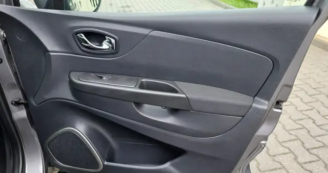 RENAULT Captur (ENERGY) TCe 90 LIMITED