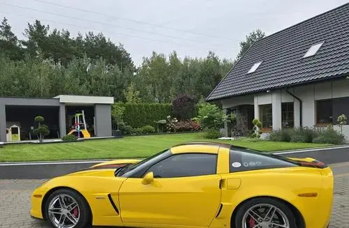 CHEVROLET Corvette 