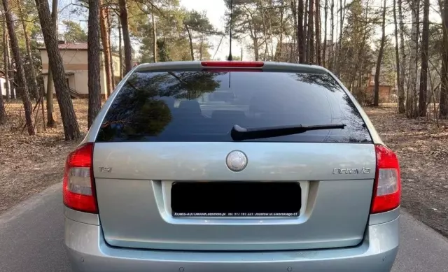 SKODA Octavia 