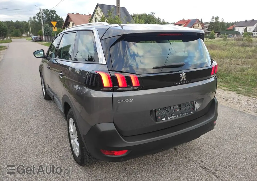 PEUGEOT 5008 1.2 PureTech Active S&S EAT8