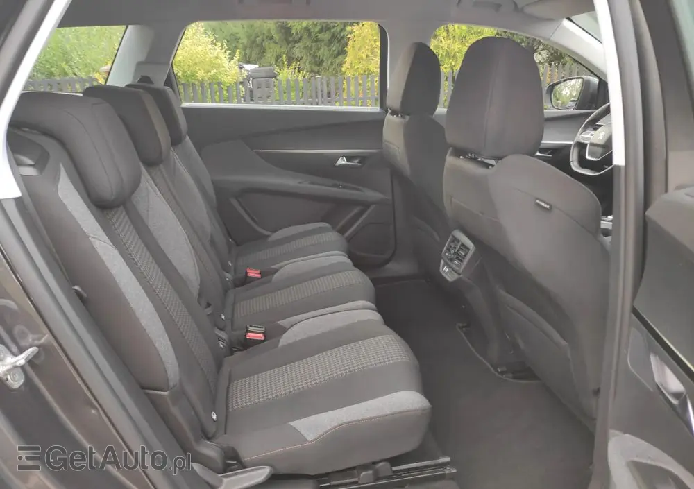 PEUGEOT 5008 1.2 PureTech Active S&S EAT8