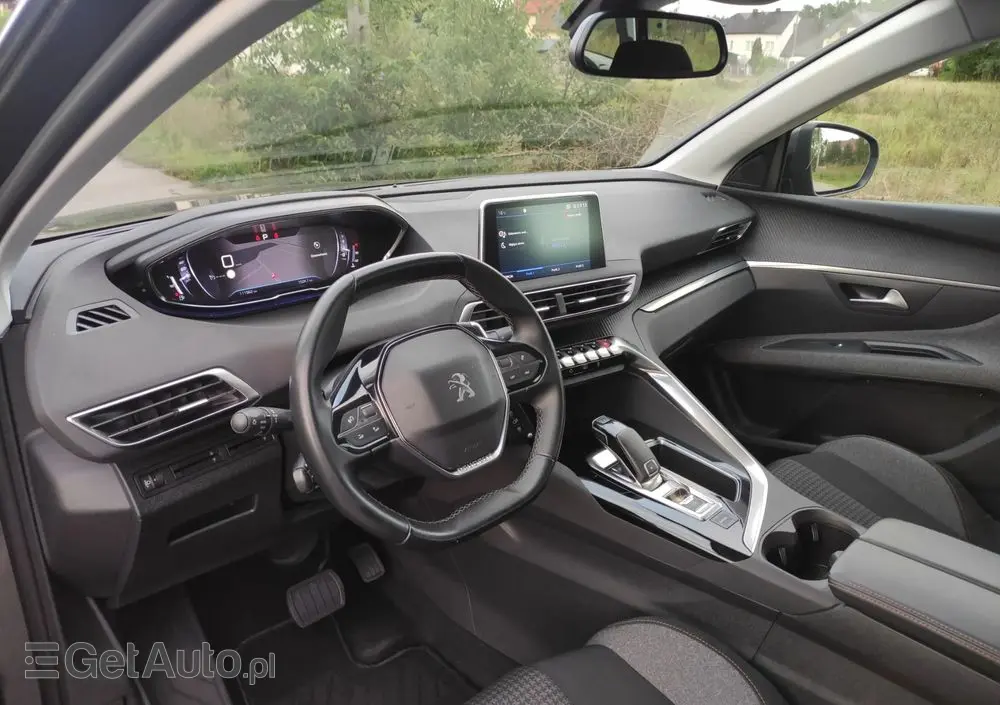 PEUGEOT 5008 1.2 PureTech Active S&S EAT8