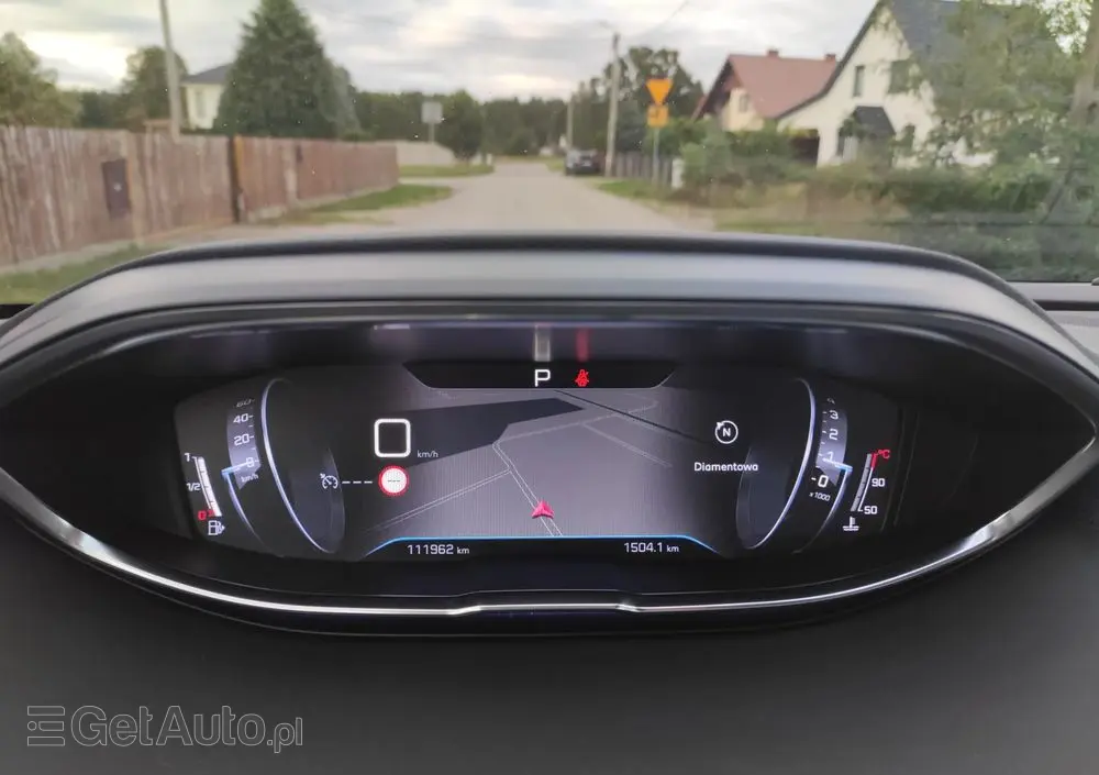 PEUGEOT 5008 1.2 PureTech Active S&S EAT8