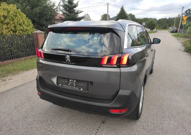 PEUGEOT 5008 1.2 PureTech Active S&S EAT8