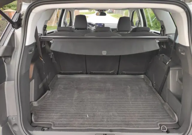 PEUGEOT 5008 1.2 PureTech Active S&S EAT8