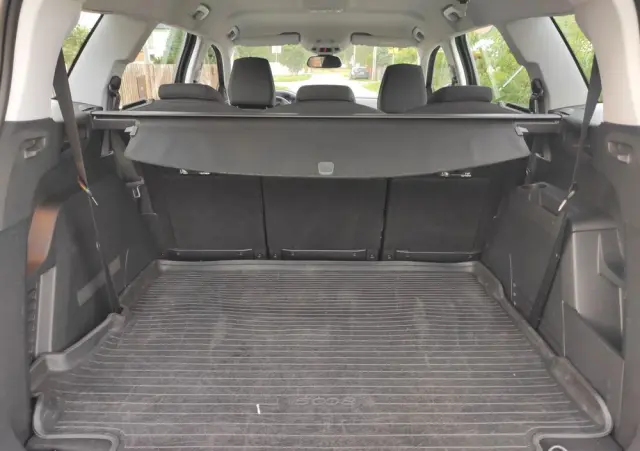 PEUGEOT 5008 1.2 PureTech Active S&S EAT8