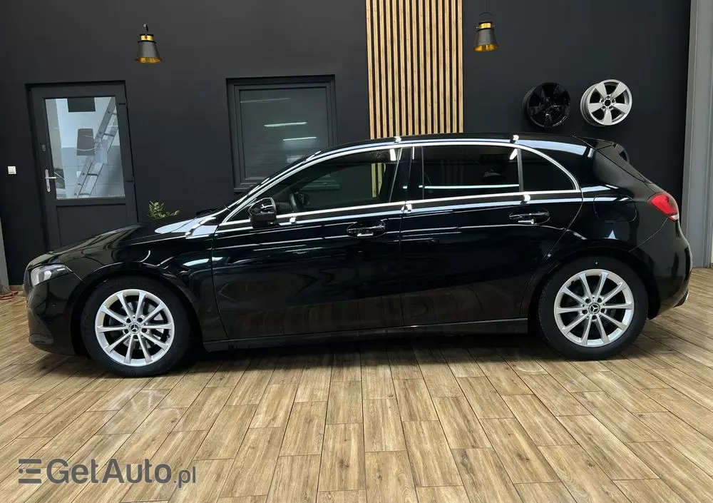 MERCEDES-BENZ Klasa A 200 d 8G-DCT Style