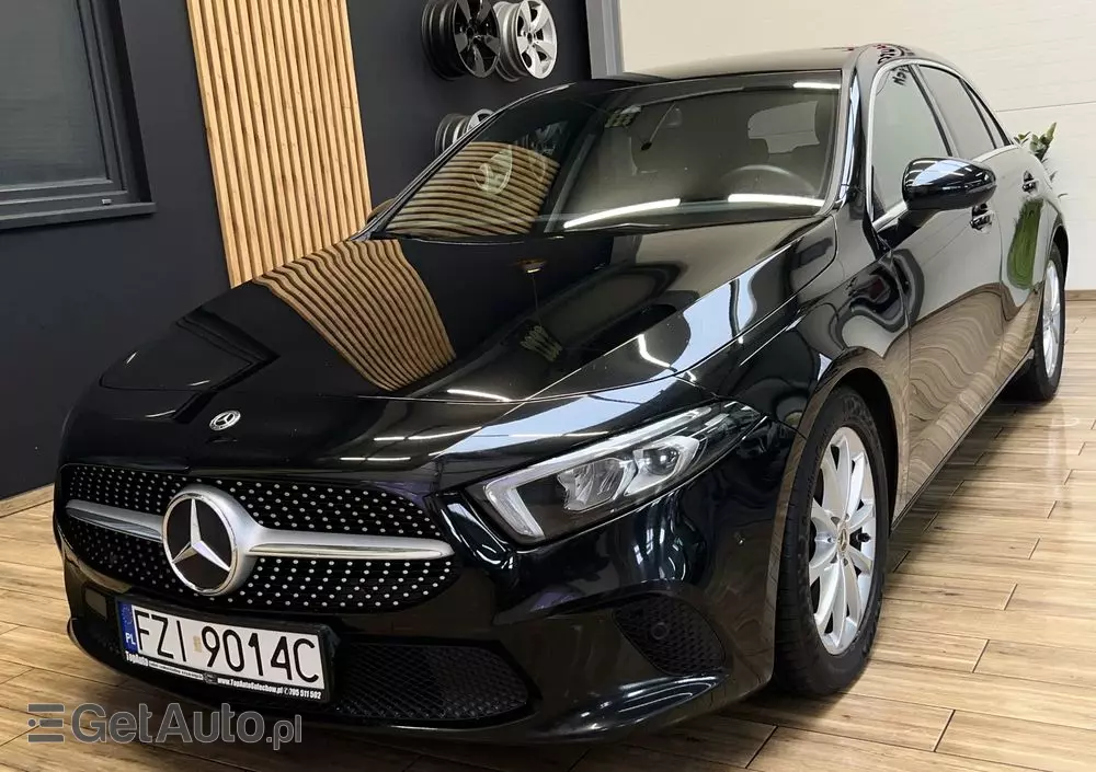 MERCEDES-BENZ Klasa A 200 d 8G-DCT Style