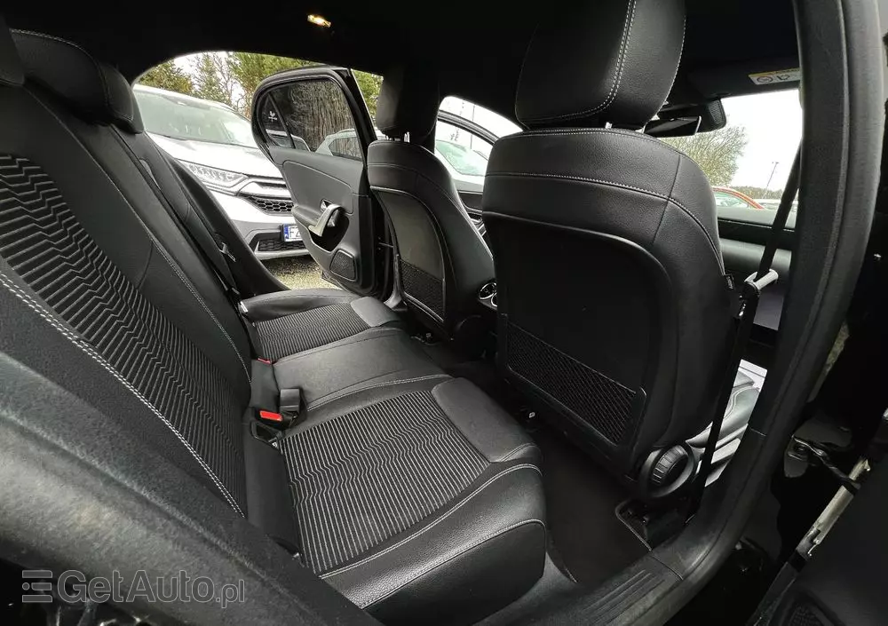 MERCEDES-BENZ Klasa A 200 d 8G-DCT Style