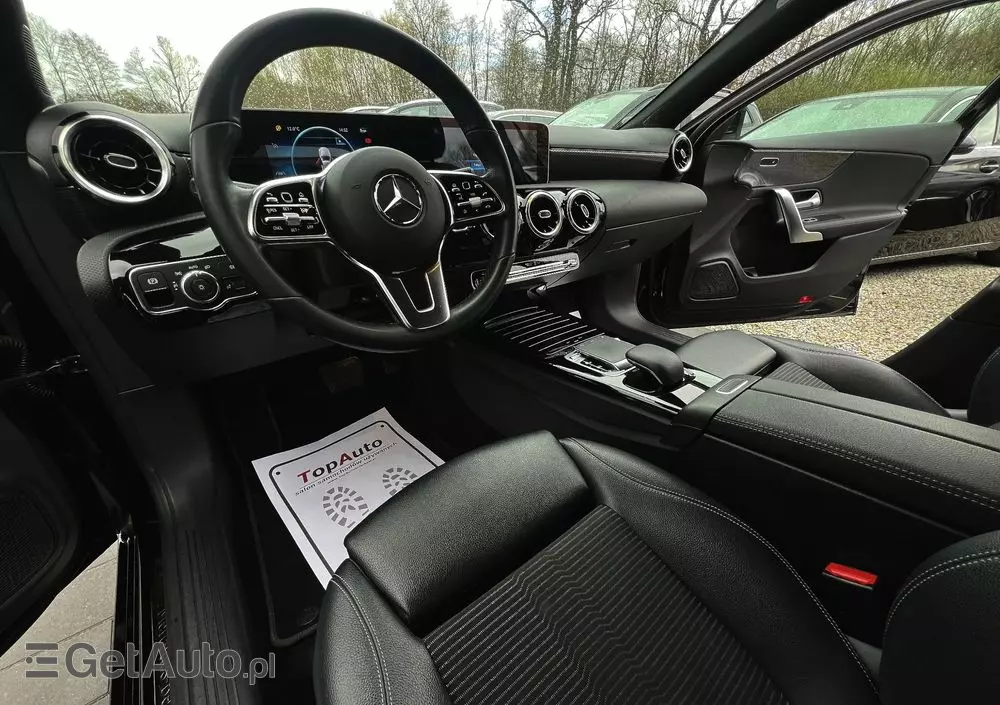 MERCEDES-BENZ Klasa A 200 d 8G-DCT Style