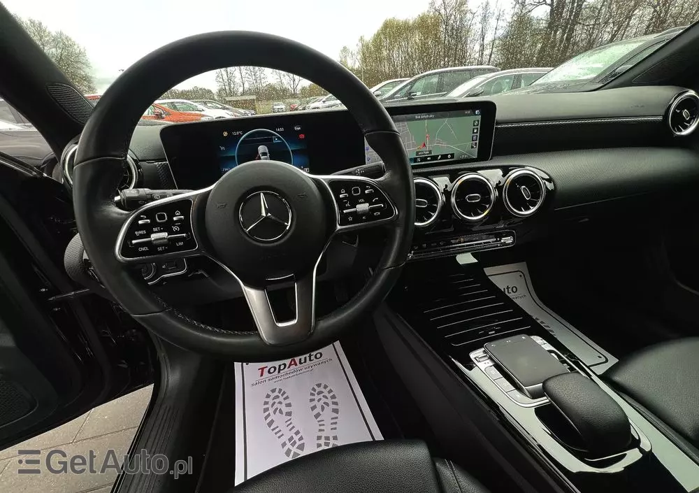 MERCEDES-BENZ Klasa A 200 d 8G-DCT Style