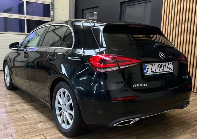 MERCEDES-BENZ Klasa A 200 d 8G-DCT Style