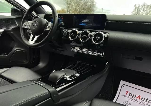 MERCEDES-BENZ Klasa A 200 d 8G-DCT Style