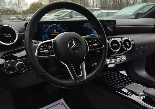 MERCEDES-BENZ Klasa A 200 d 8G-DCT Style