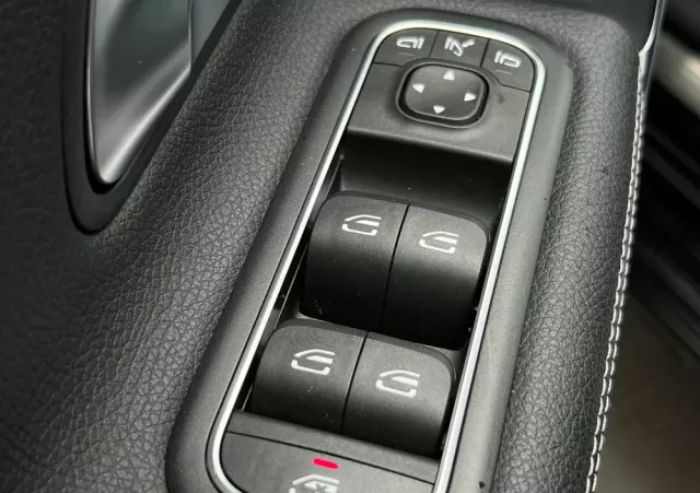 MERCEDES-BENZ Klasa A 200 d 8G-DCT Style