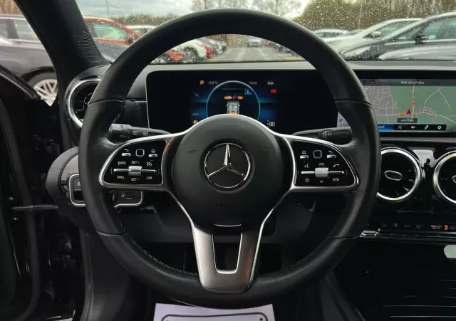 MERCEDES-BENZ Klasa A 200 d 8G-DCT Style