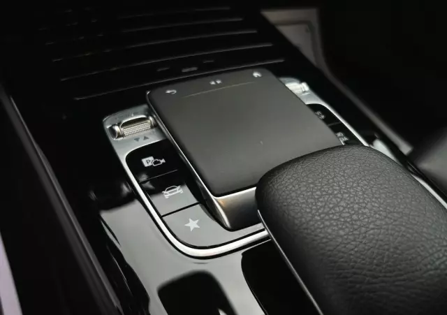 MERCEDES-BENZ Klasa A 200 d 8G-DCT Style