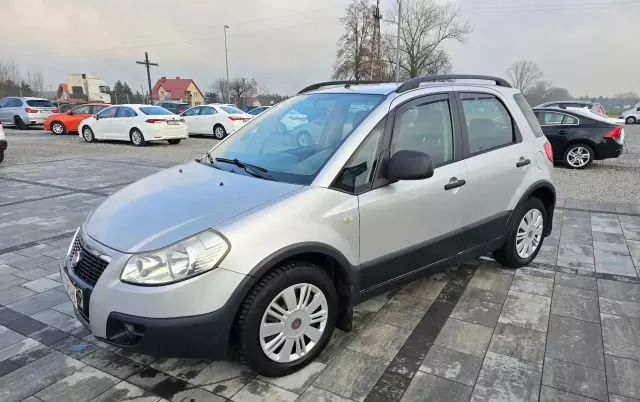FIAT Sedici 1.6 i 16V (107 KM)