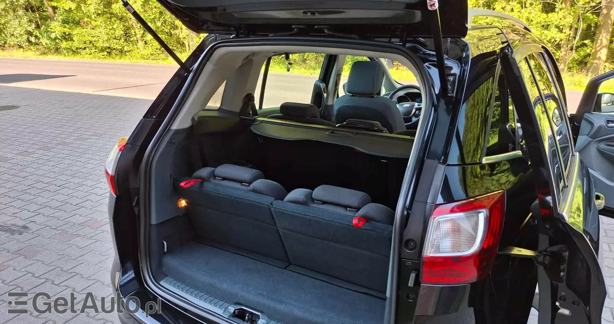 FORD Grand C-MAX 1.6 TDCi Start-Stop-System Business Edition