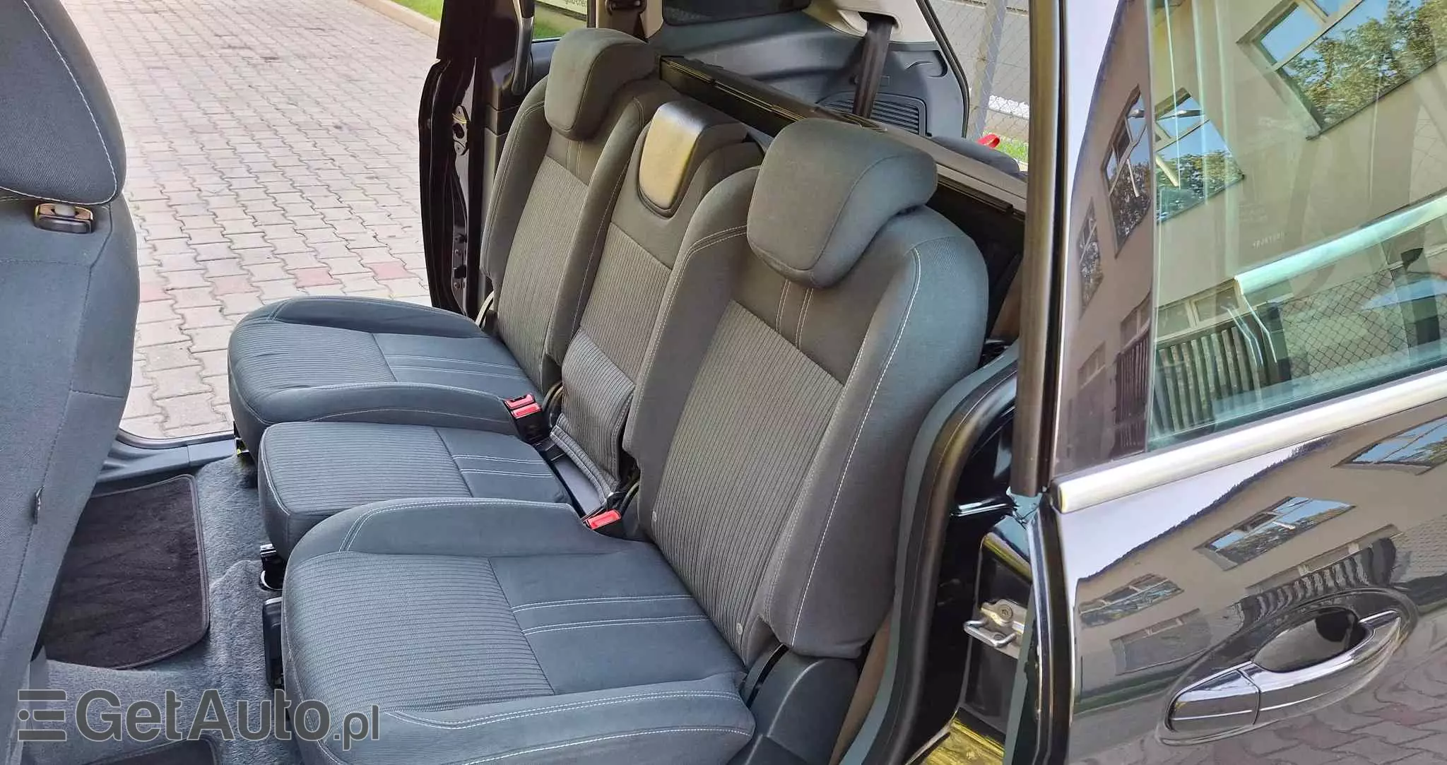 FORD Grand C-MAX 1.6 TDCi Start-Stop-System Business Edition