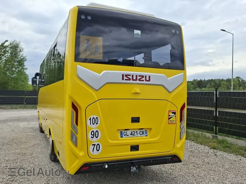 ISUZU Grand Toro Grand Toro 11t km 2022 MD9 Nawigo Wing Rosero 