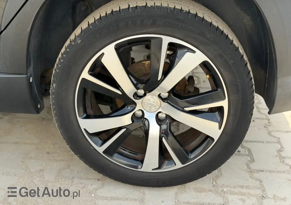 PEUGEOT 2008 PureTech 130 Stop&Start Allure