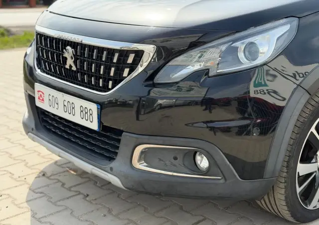 PEUGEOT 2008 PureTech 130 Stop&Start Allure