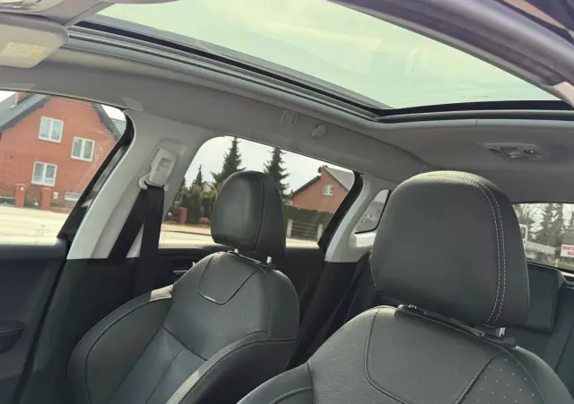 PEUGEOT 2008 PureTech 130 Stop&Start Allure