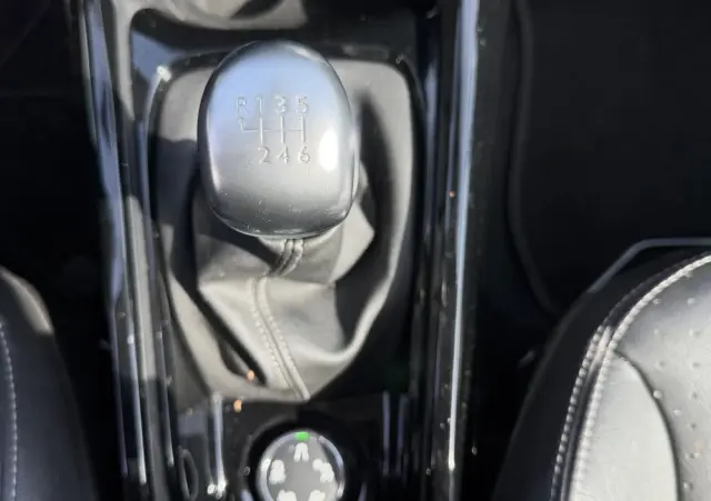 PEUGEOT 2008 PureTech 130 Stop&Start Allure